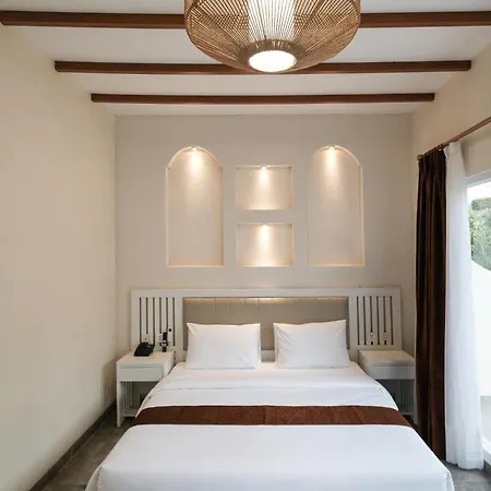 Flamingo Aquila Hotel