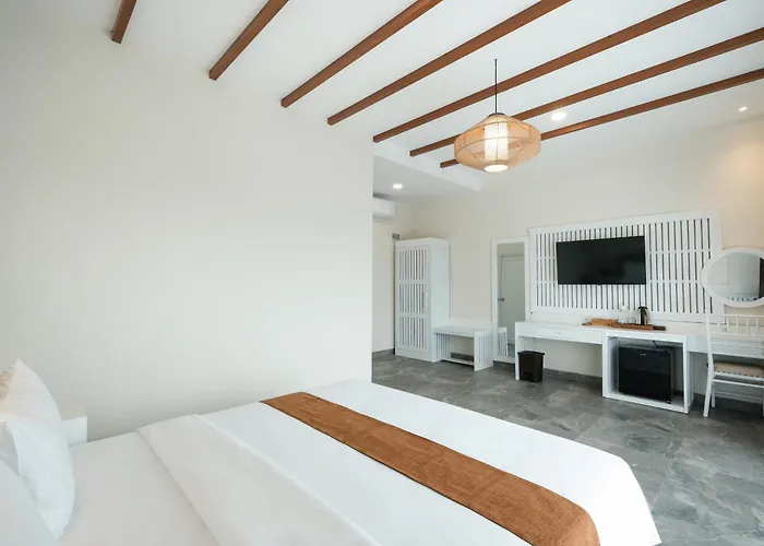 Flamingo Aquila Hotel